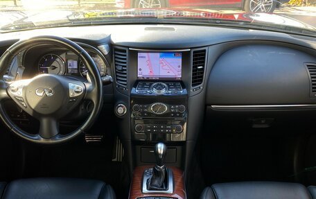 Infiniti QX70, 2013 год, 1 949 000 рублей, 9 фотография