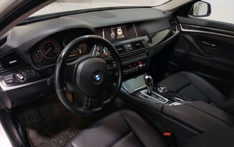 BMW 5 серия, 2015 год, 2 050 000 рублей, 7 фотография