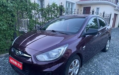 Hyundai Solaris II рестайлинг, 2012 год, 770 000 рублей, 1 фотография