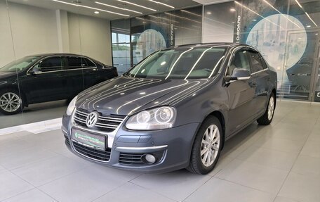 Volkswagen Jetta VI, 2008 год, 660 000 рублей, 1 фотография