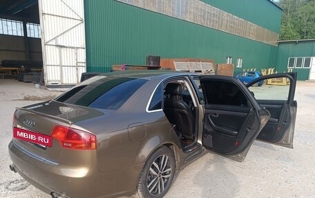 Audi A4, 2004 год, 720 000 рублей, 9 фотография