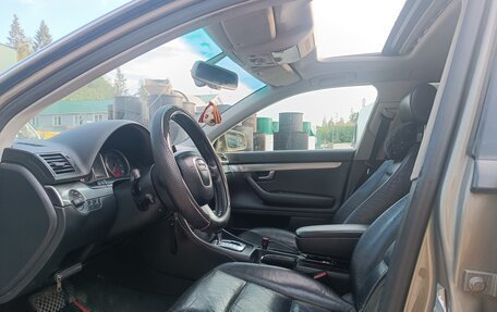Audi A4, 2004 год, 720 000 рублей, 12 фотография