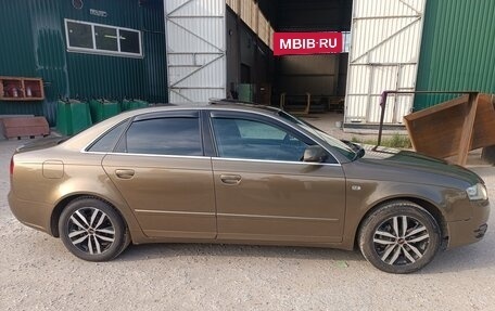 Audi A4, 2004 год, 720 000 рублей, 3 фотография