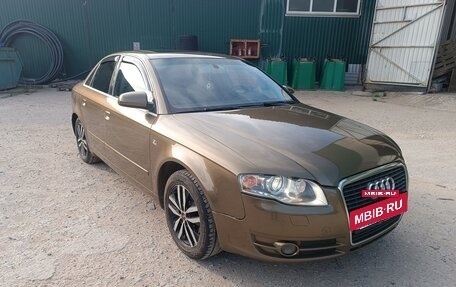 Audi A4, 2004 год, 720 000 рублей, 17 фотография