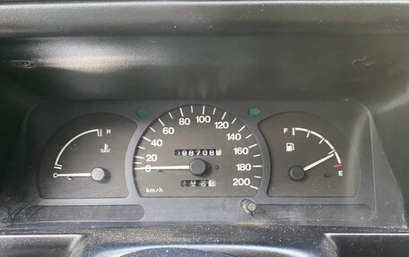 Daewoo Nexia I рестайлинг, 2003 год, 190 000 рублей, 8 фотография