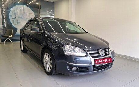 Volkswagen Jetta VI, 2008 год, 660 000 рублей, 3 фотография