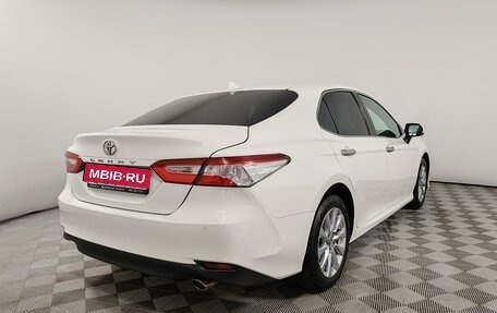 Toyota Camry, 2018 год, 2 375 000 рублей, 5 фотография