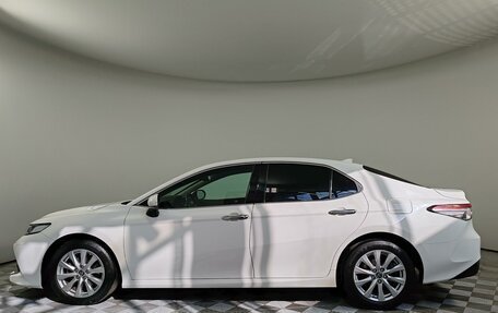 Toyota Camry, 2018 год, 2 375 000 рублей, 8 фотография