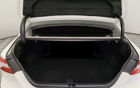 Toyota Camry, 2018 год, 2 375 000 рублей, 10 фотография