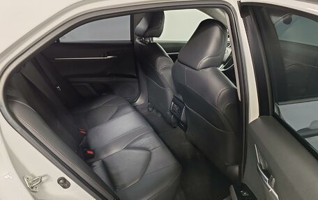 Toyota Camry, 2018 год, 2 375 000 рублей, 23 фотография