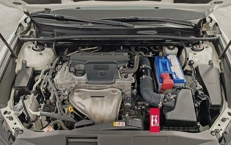 Toyota Camry, 2018 год, 2 375 000 рублей, 9 фотография