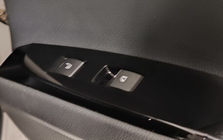 Toyota Camry, 2018 год, 2 375 000 рублей, 26 фотография