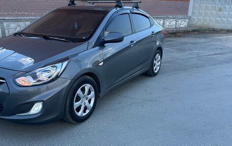 Hyundai Solaris II рестайлинг, 2014 год, 630 000 рублей, 5 фотография