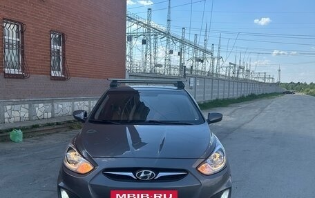 Hyundai Solaris II рестайлинг, 2014 год, 630 000 рублей, 8 фотография
