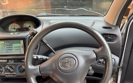 Toyota FunCargo, 2004 год, 430 000 рублей, 9 фотография