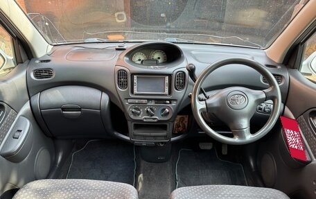Toyota FunCargo, 2004 год, 430 000 рублей, 12 фотография