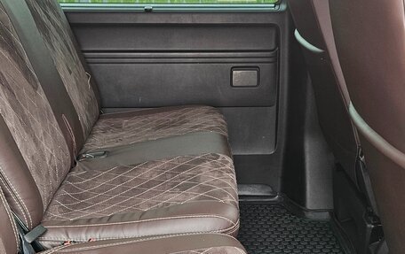 Volkswagen Caravelle T6 рестайлинг, 2018 год, 2 450 000 рублей, 4 фотография