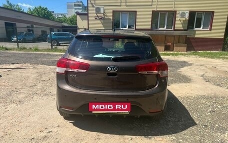 KIA Rio III рестайлинг, 2015 год, 850 000 рублей, 2 фотография