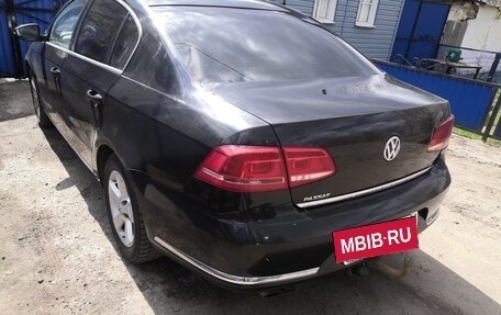 Volkswagen Passat B7, 2011 год, 900 000 рублей, 4 фотография