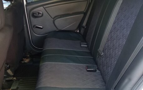 Renault Logan I, 2014 год, 380 000 рублей, 8 фотография
