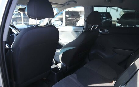 Hyundai Solaris II рестайлинг, 2012 год, 390 000 рублей, 11 фотография