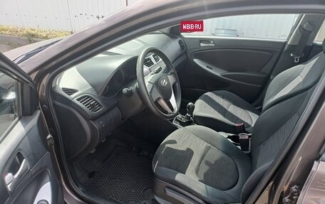 Hyundai Solaris II рестайлинг, 2014 год, 950 000 рублей, 14 фотография