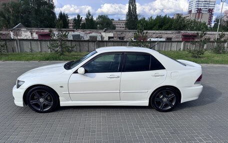 Toyota Altezza, 2001 год, 770 000 рублей, 3 фотография