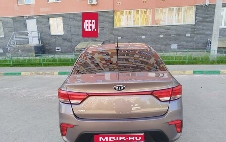 KIA Rio IV, 2019 год, 1 350 000 рублей, 2 фотография