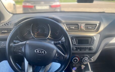 KIA Rio III рестайлинг, 2014 год, 950 000 рублей, 12 фотография