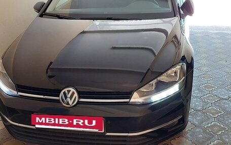 Volkswagen Golf VII, 2019 год, 1 700 000 рублей, 2 фотография