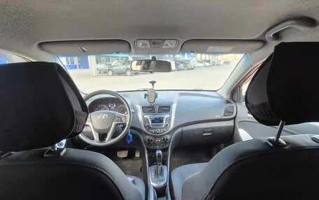Hyundai Solaris II рестайлинг, 2015 год, 1 200 000 рублей, 8 фотография