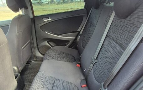 Hyundai Solaris II рестайлинг, 2015 год, 1 200 000 рублей, 7 фотография