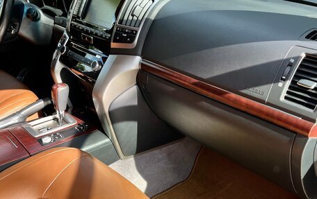Toyota Land Cruiser 200, 2014 год, 4 650 000 рублей, 35 фотография