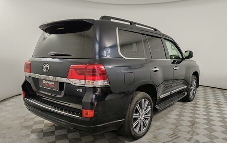 Toyota Land Cruiser 200, 2018 год, 7 150 000 рублей, 5 фотография