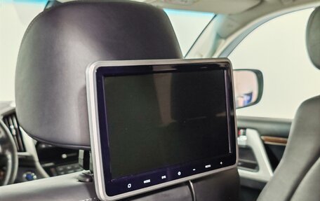 Toyota Land Cruiser 200, 2018 год, 7 150 000 рублей, 23 фотография