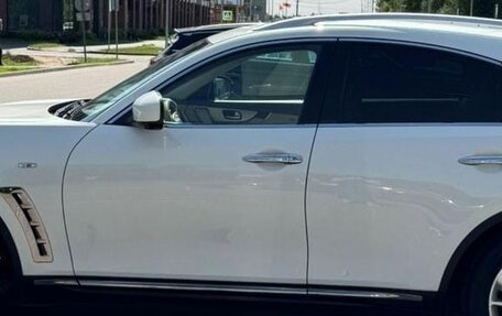 Infiniti FX II, 2013 год, 2 350 000 рублей, 15 фотография