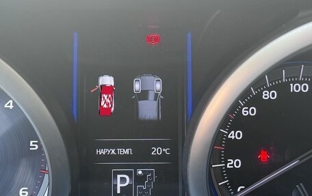 Toyota Land Cruiser Prado 150 рестайлинг 2, 2016 год, 4 000 000 рублей, 11 фотография