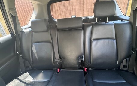 Toyota Land Cruiser Prado 150 рестайлинг 2, 2016 год, 4 000 000 рублей, 31 фотография