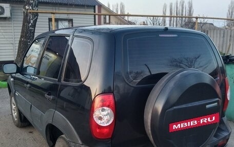 Chevrolet Niva I рестайлинг, 2011 год, 550 000 рублей, 2 фотография