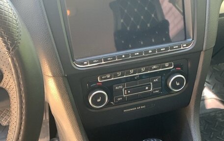 Volkswagen Golf VI, 2012 год, 750 000 рублей, 12 фотография