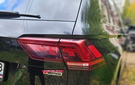 Volkswagen Tiguan II, 2019 год, 2 800 000 рублей, 13 фотография