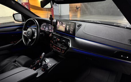 BMW 5 серия, 2022 год, 8 000 000 рублей, 13 фотография