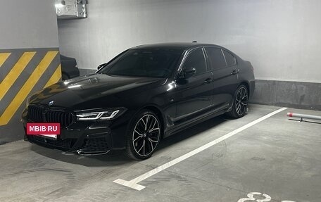 BMW 5 серия, 2022 год, 8 000 000 рублей, 16 фотография