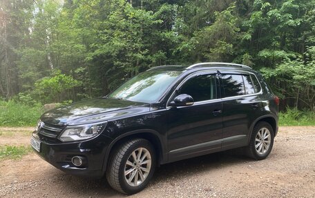 Volkswagen Tiguan I, 2015 год, 2 500 000 рублей, 3 фотография