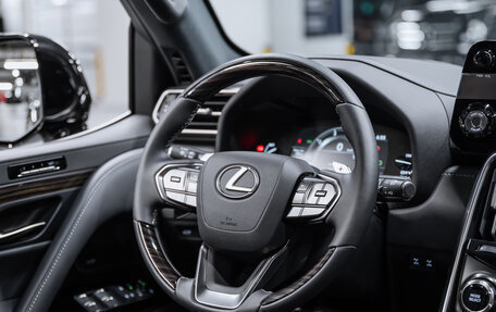 Lexus LX, 2024 год, 16 500 000 рублей, 12 фотография