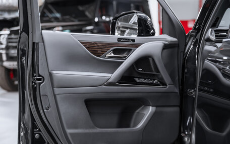 Lexus LX, 2024 год, 16 500 000 рублей, 24 фотография