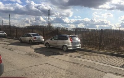 Nissan Tino, 1999 год, 370 000 рублей, 1 фотография