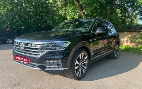 Volkswagen Touareg III, 2020 год, 5 800 000 рублей, 1 фотография