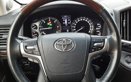 Toyota Land Cruiser 200, 2016 год, 5 350 000 рублей, 14 фотография