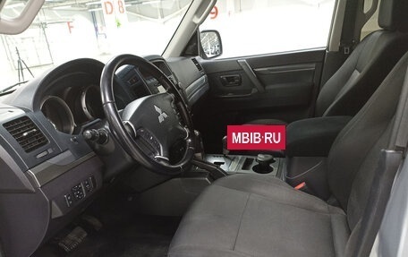 Mitsubishi Pajero IV, 2011 год, 1 949 000 рублей, 20 фотография